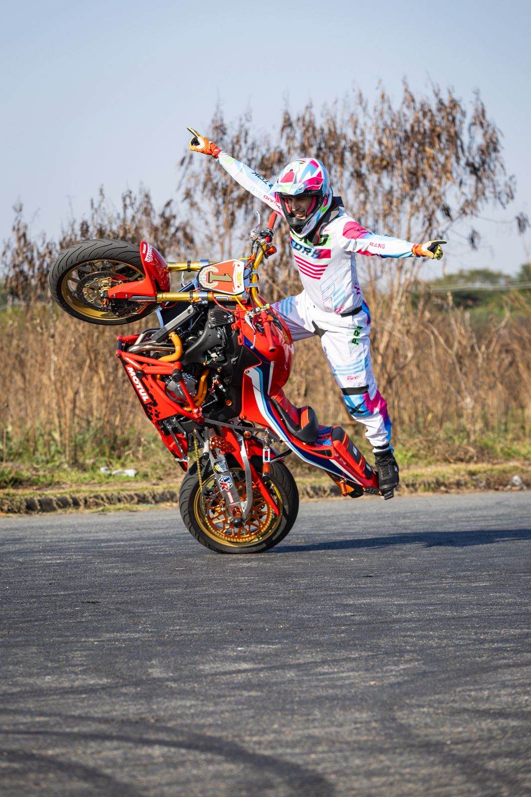 MOTOFEST1