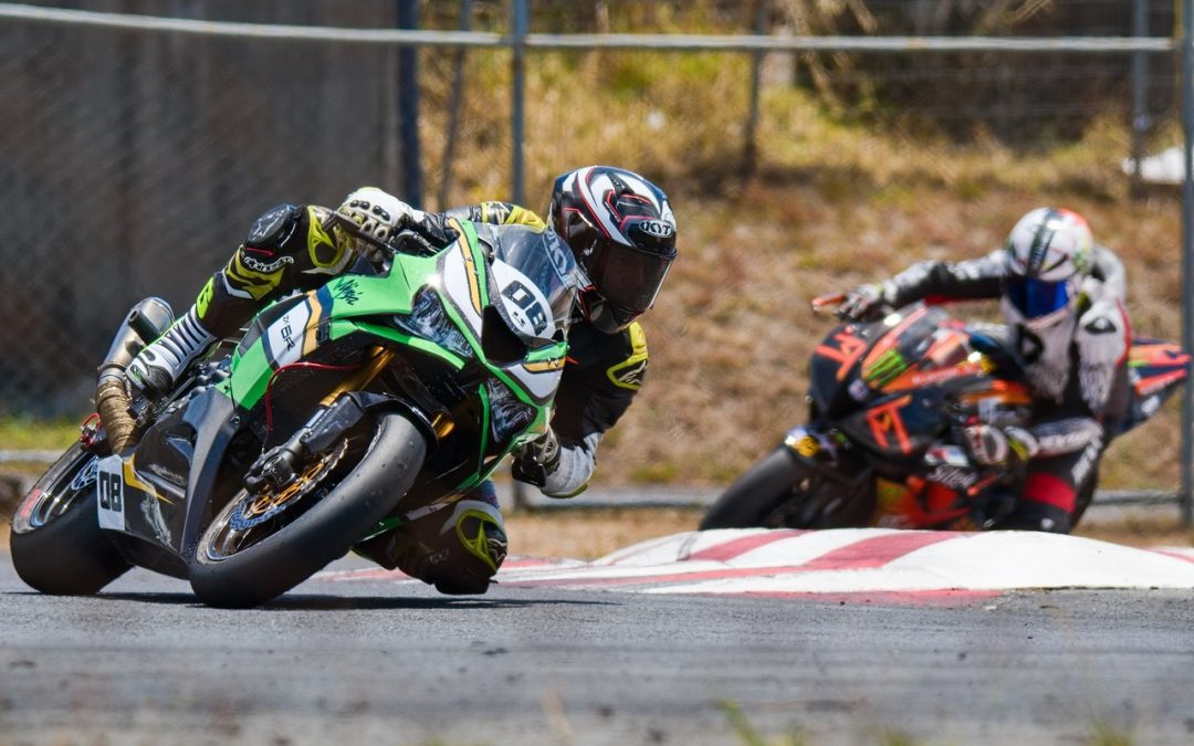 AMA Superbike estrena Street Superbike en una jornada de velocidad para pilotos y aficionados
